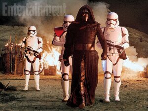 Star-wARS-force-awakens-kylo-ren-leader-pointofgeeks